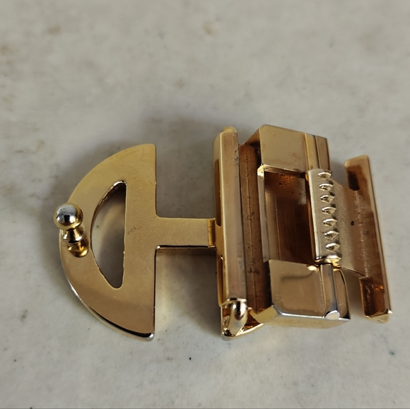 Authentic Celine Logo Gold Metal Belt Buckle - Picture 8 of 10